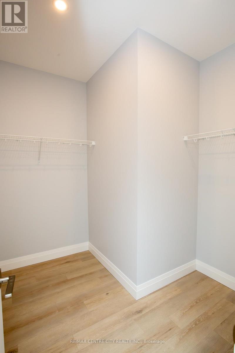 #21 275 JAMES STREET - Image 19