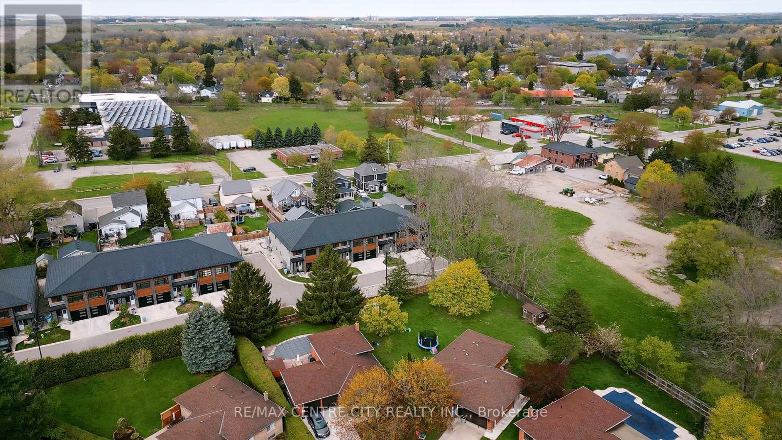 #21 275 JAMES STREET - Image 26