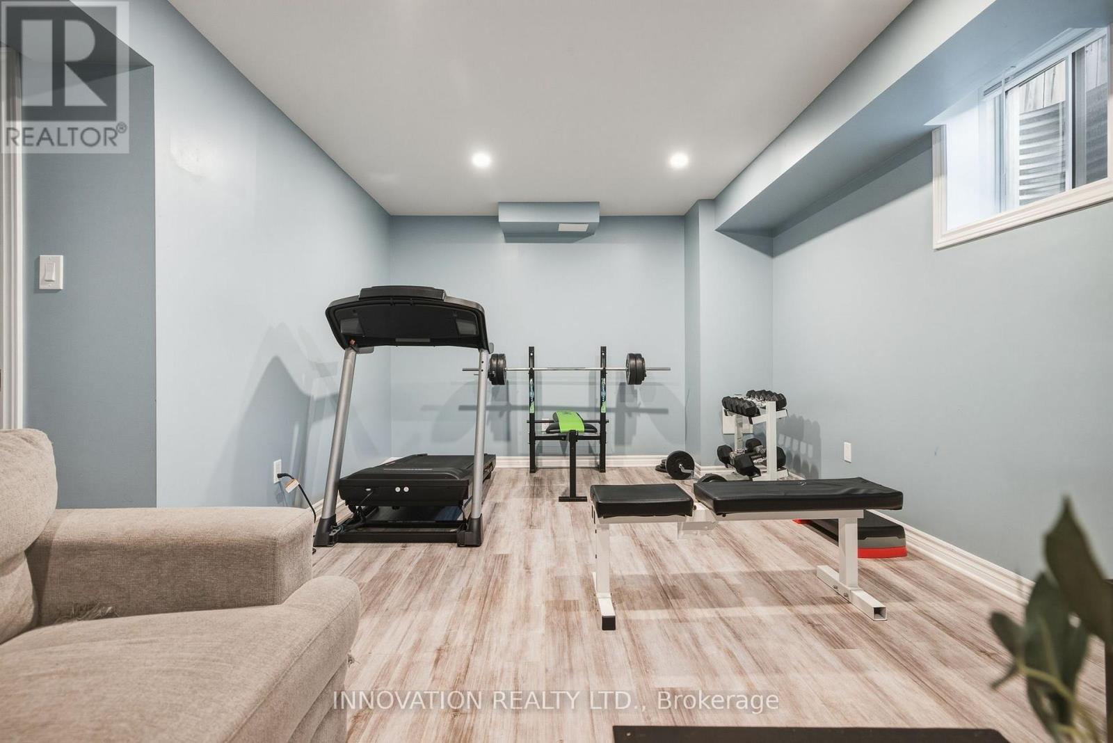 366 MEADOWBREEZE DRIVE - Image 36
