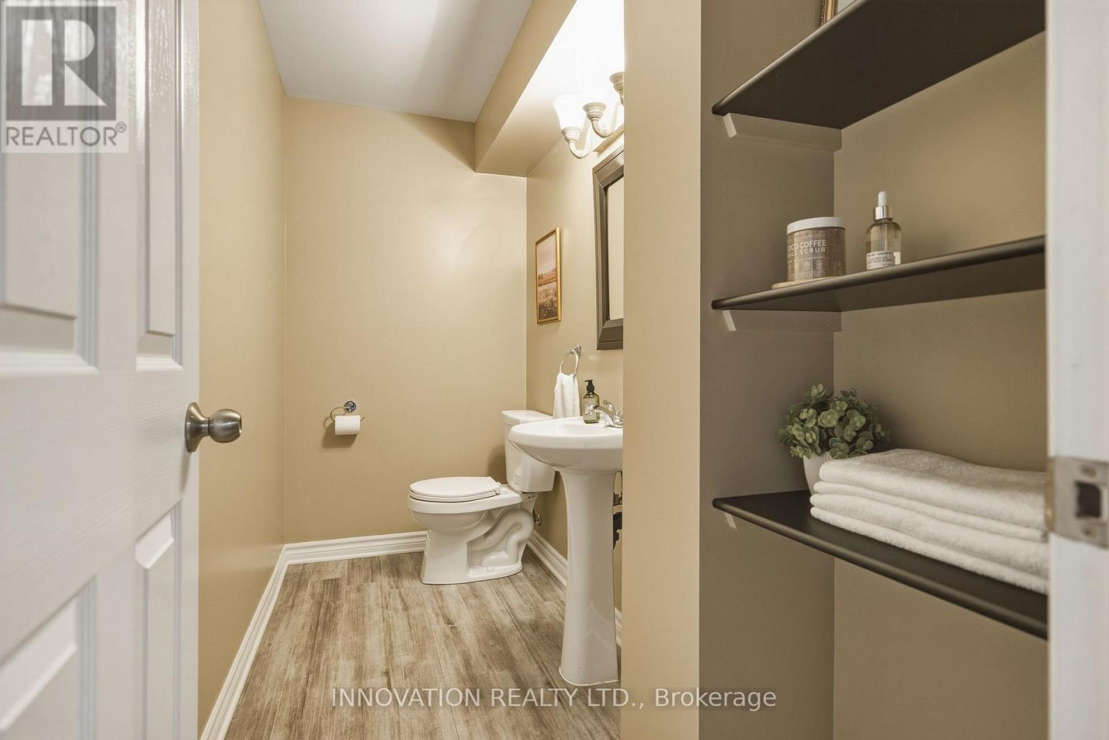 366 MEADOWBREEZE DRIVE - Image 37