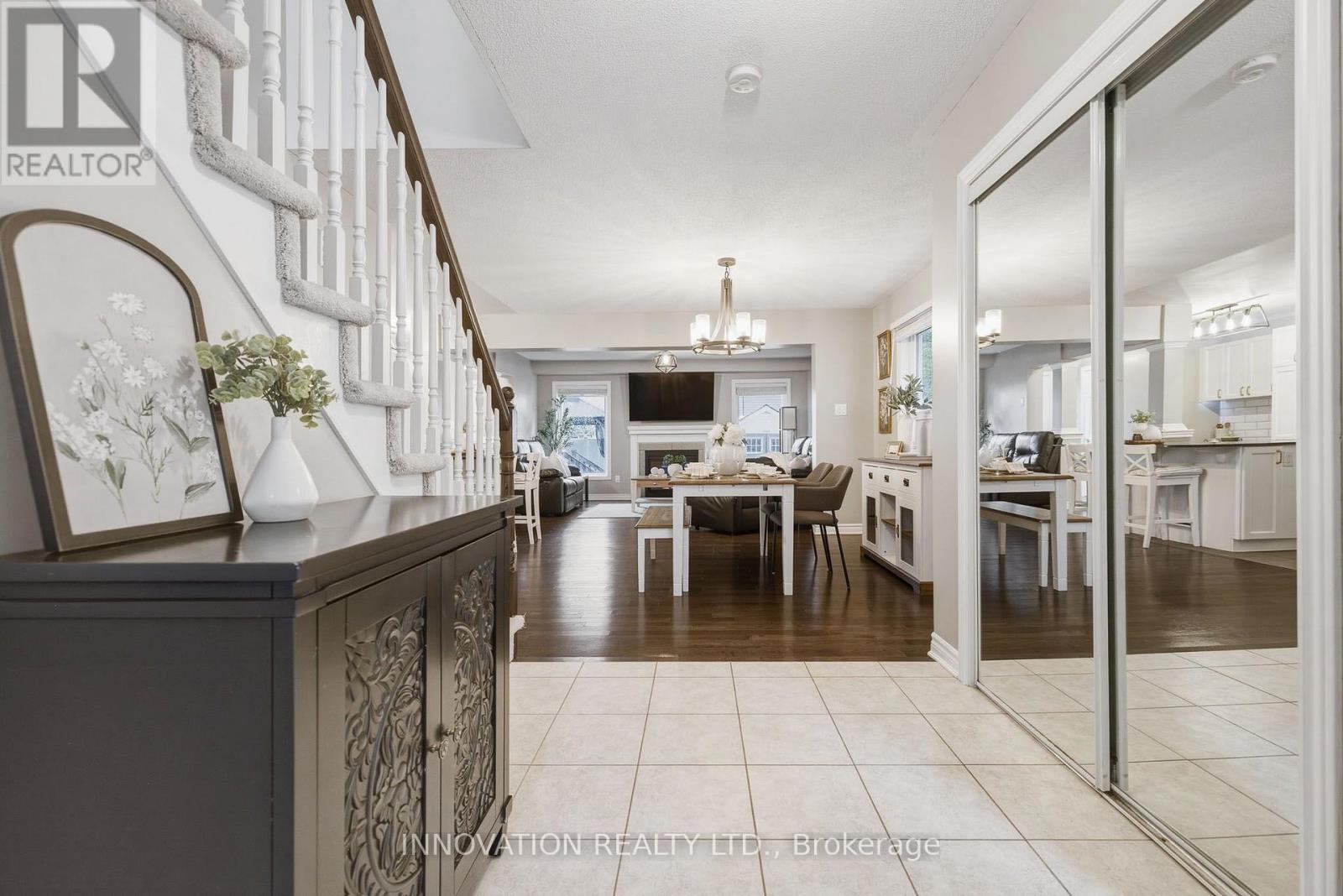 366 MEADOWBREEZE DRIVE - 6