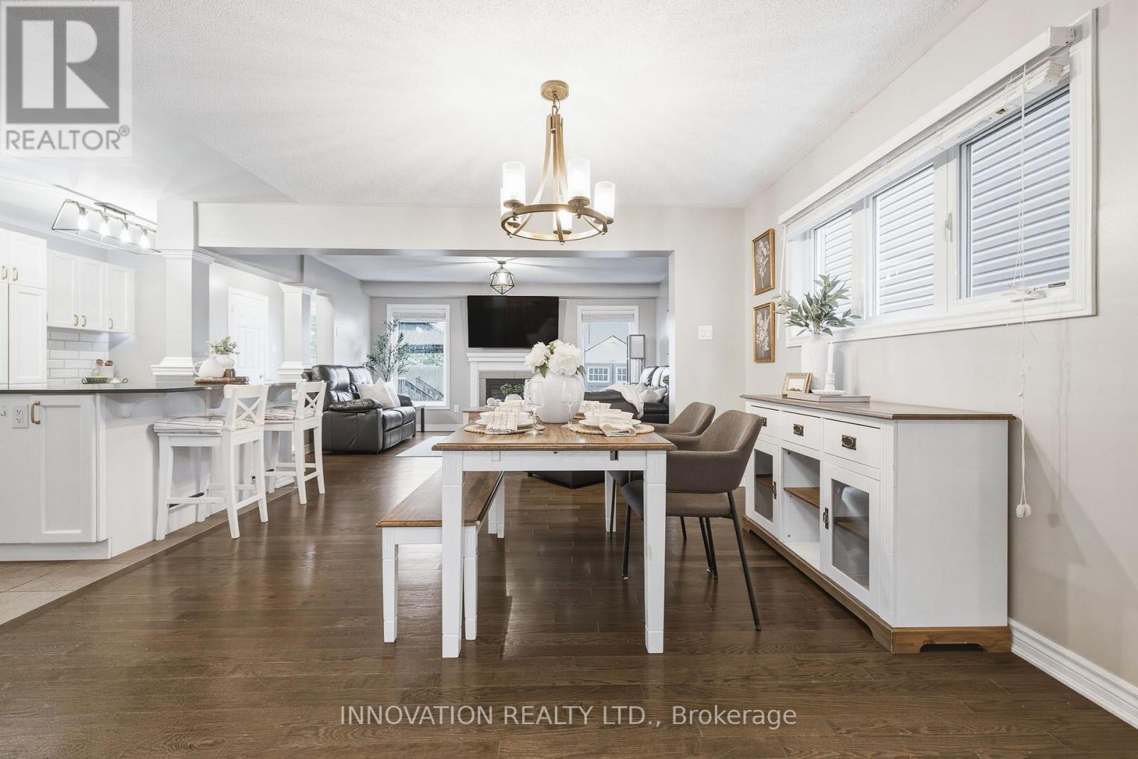 366 MEADOWBREEZE DRIVE - Image 7