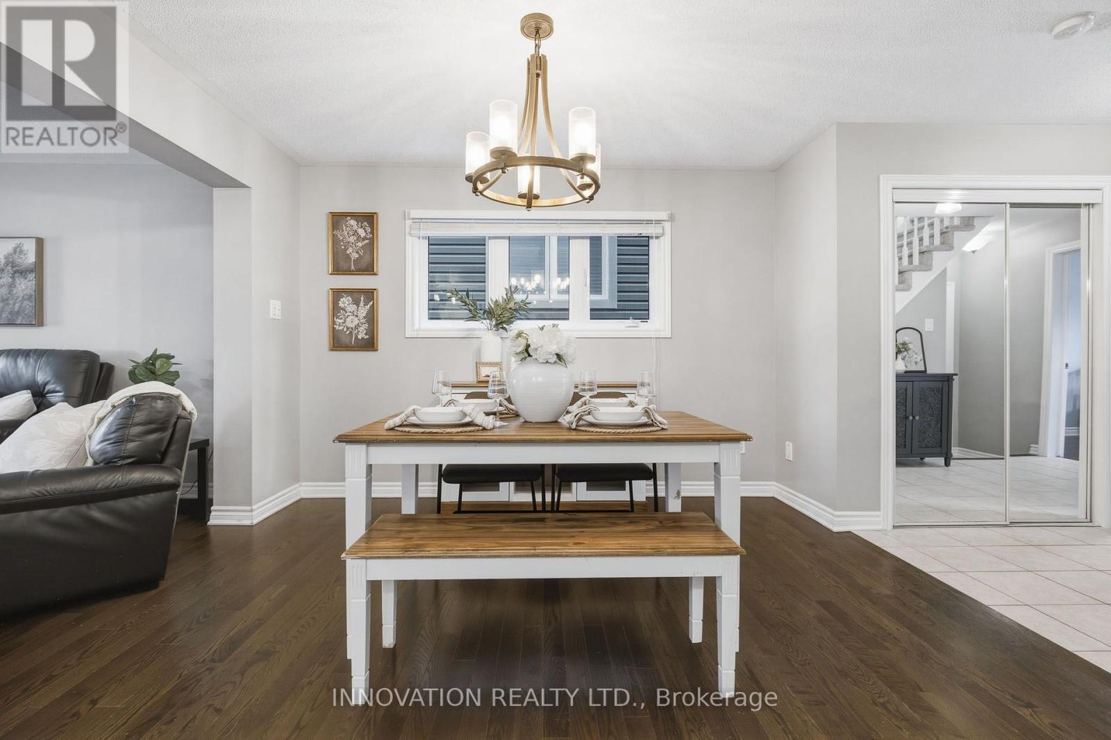 366 MEADOWBREEZE DRIVE - Image 8