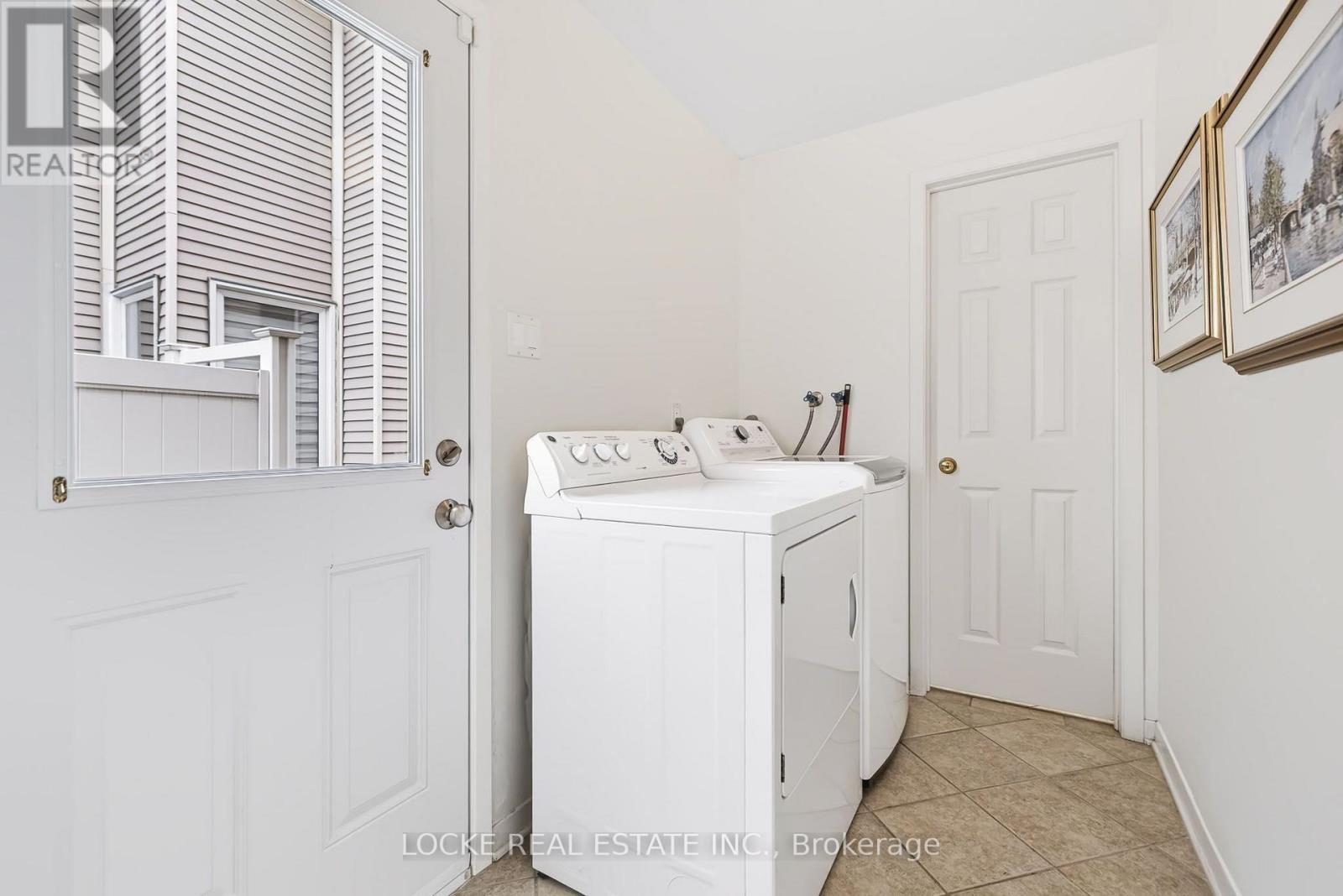 6068 RIDGELEA PLACE - Image 17