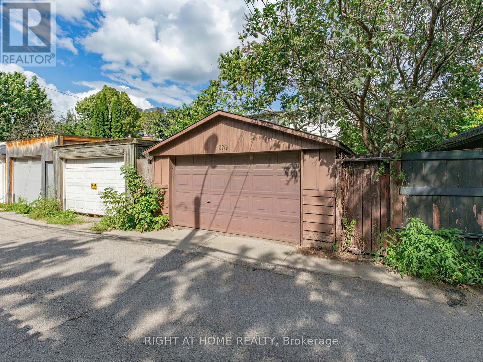 170 MARGUERETTA STREET - 43