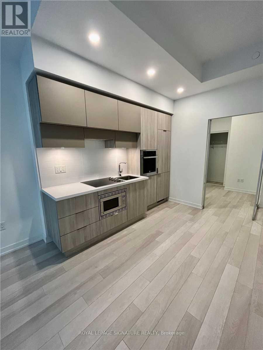 #308 39 ROEHAMPTON AVENUE - 2