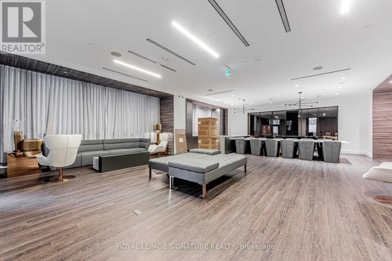 #308 39 ROEHAMPTON AVENUE - 20