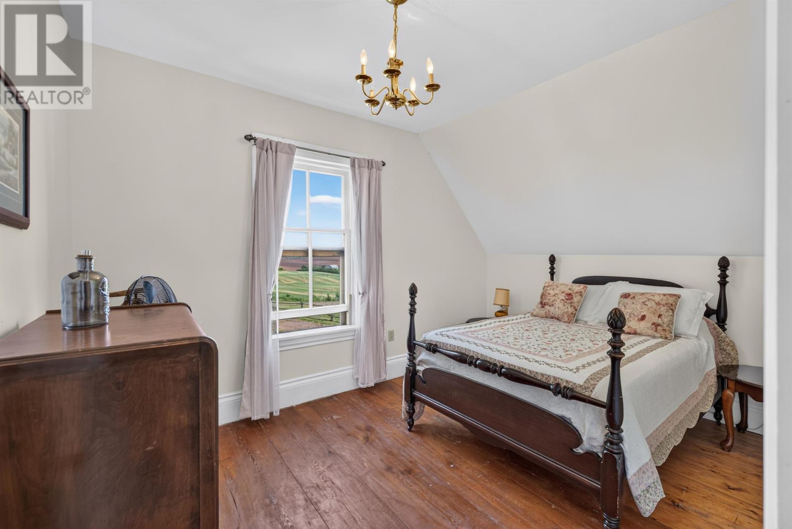 662-664 Long River Road - Image 38