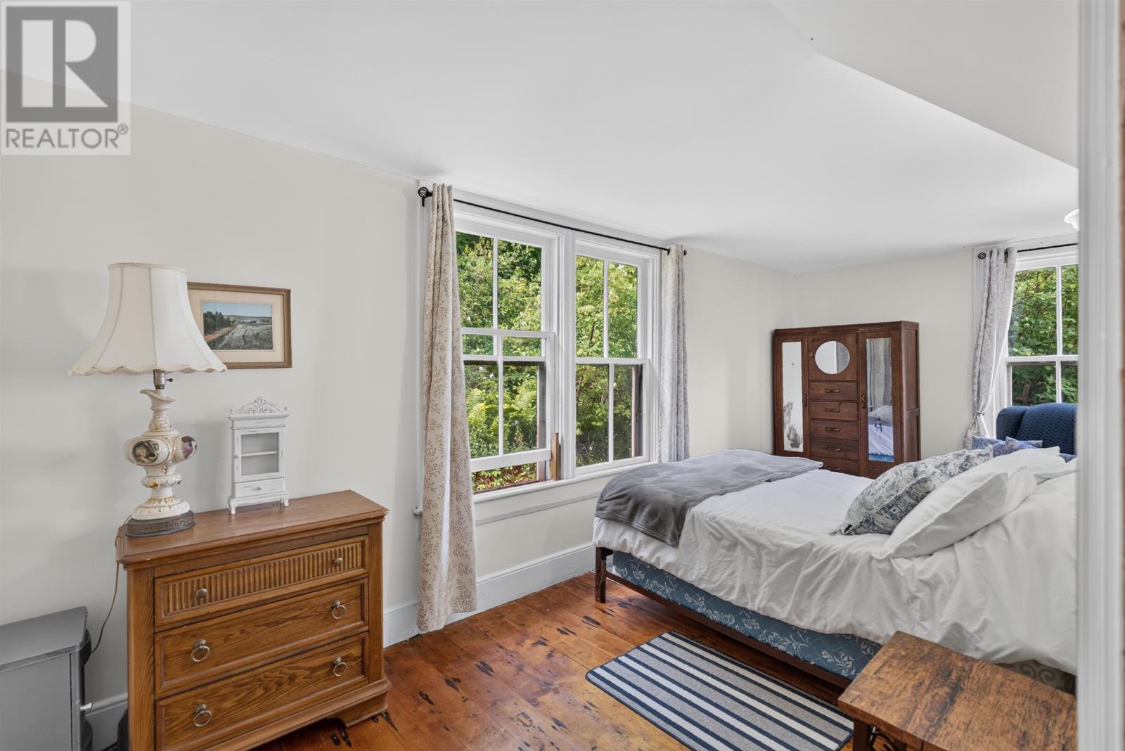 662-664 Long River Road - Image 34