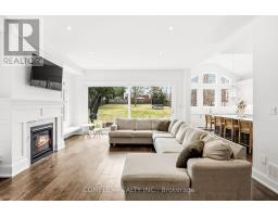 108 Avenue Road, Newmarket, ON L3Y1N3 Photo 16