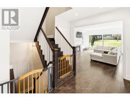 108 Avenue Road, Newmarket, ON L3Y1N3 Photo 21