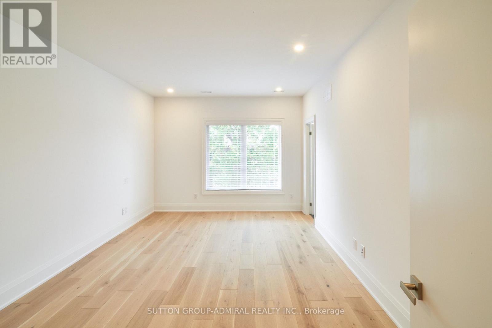 18 DIREZZE COURT - 14