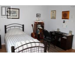 5 Covey Street, Bridgewater, NS B4V4B9 Photo 17