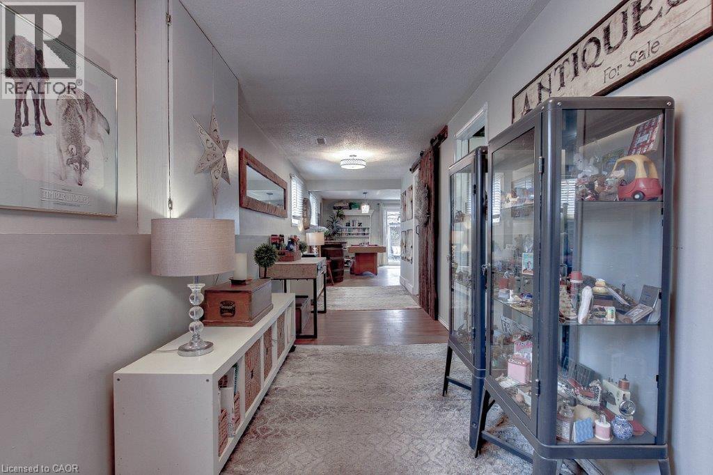 8A YEAGER Avenue - 21