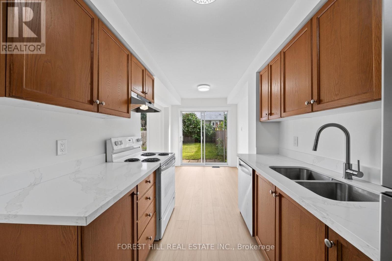 57 MICHAEL CRESCENT - Image 7