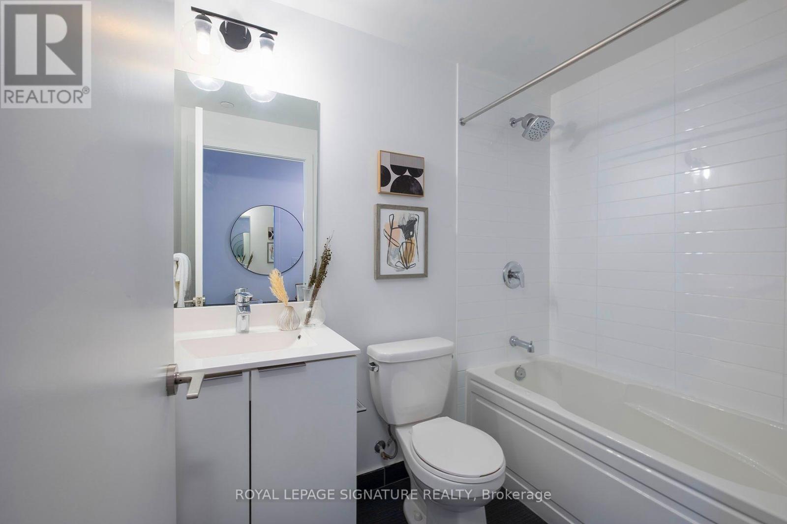 #230 30 SHORE BREEZE DRIVE - 21