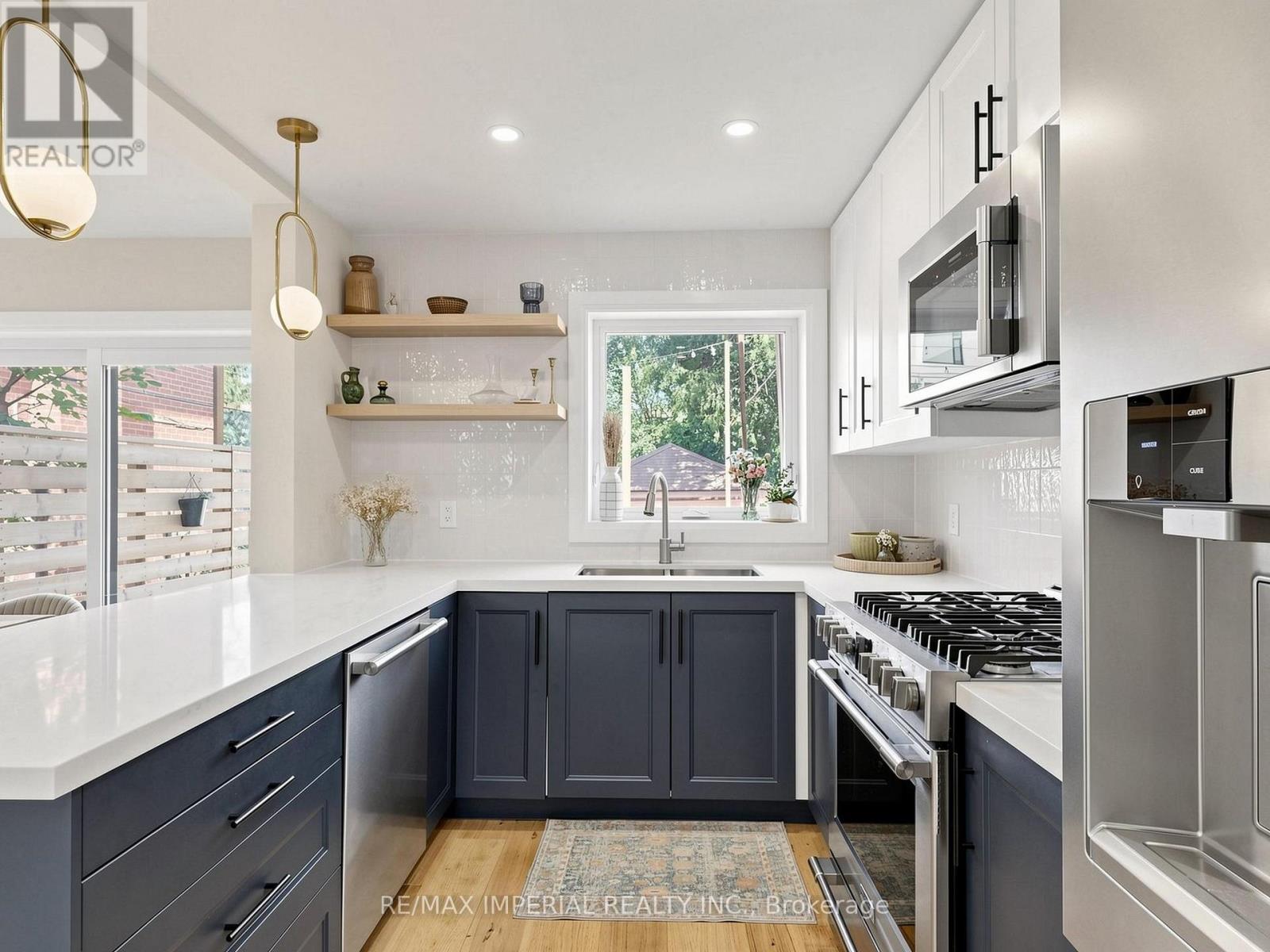 404 GLEN PARK AVENUE - Image 12