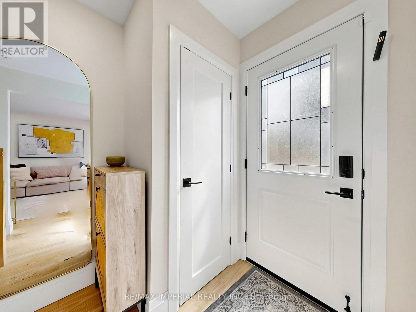 404 GLEN PARK AVENUE - Image 15