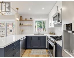 404 Glen Park Avenue, Toronto, ON M6B2E5 Photo 12
