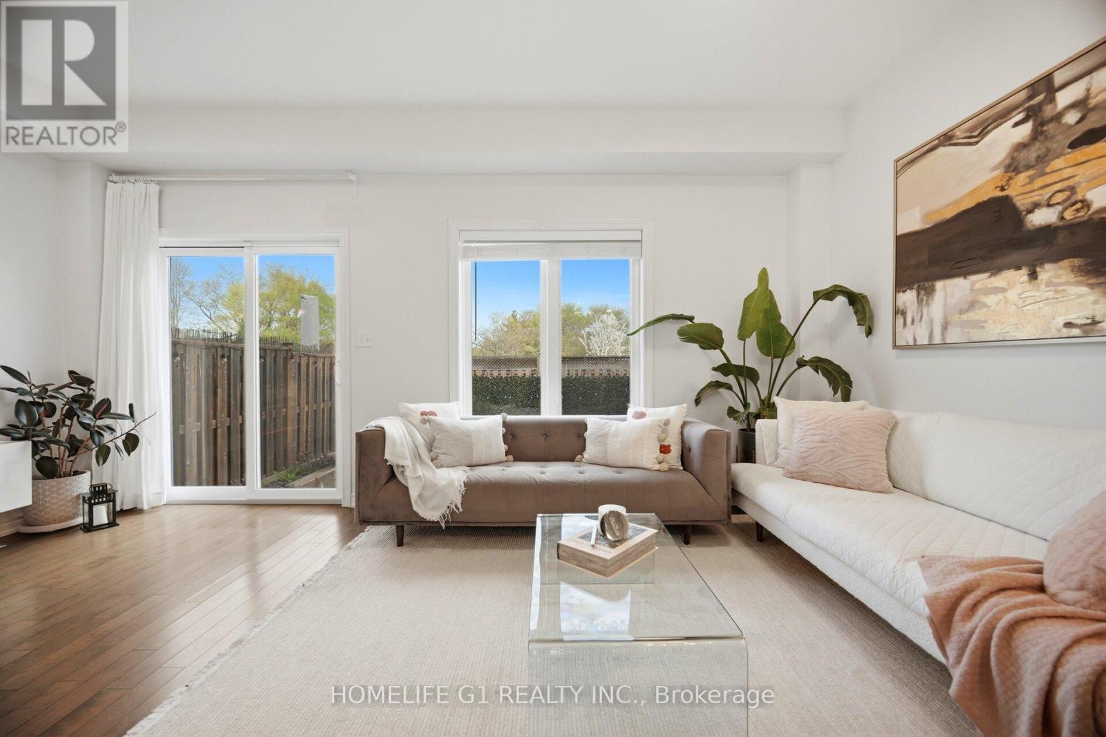 #26 21 MADONNA DRIVE - 7