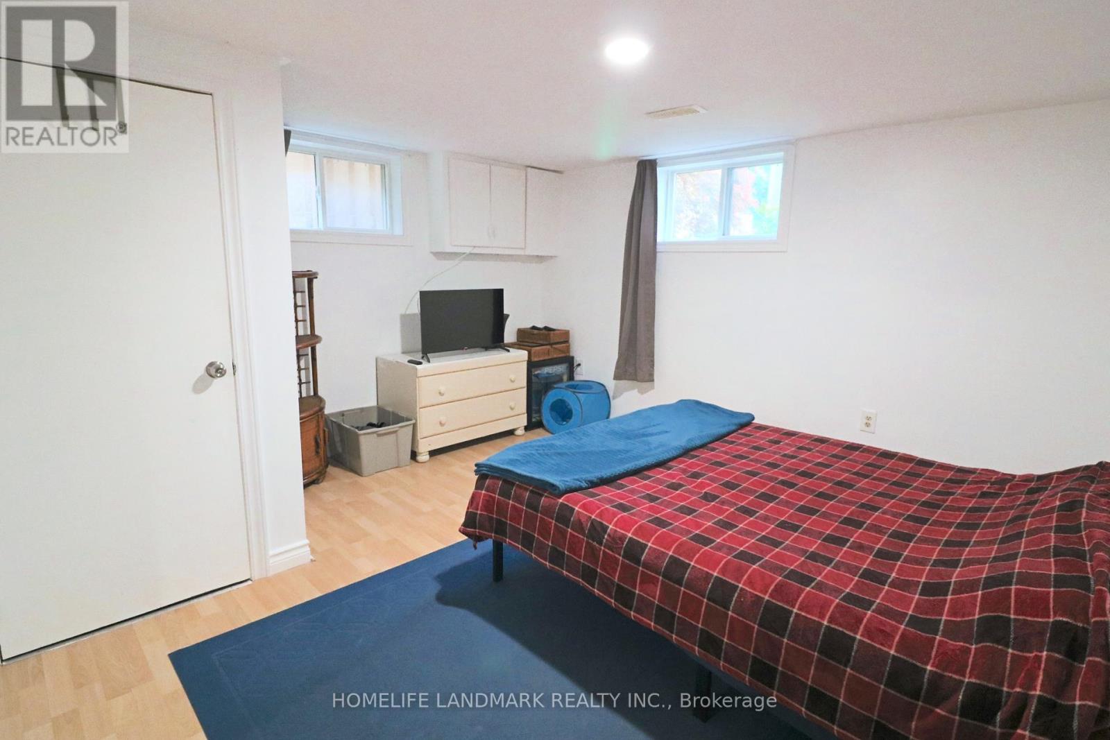 4472 Third Avenue, Niagara Falls (Downtown), Ontario, L2E4K9, Niagara Falls (Downtown), Ontario — photo 4 of 5