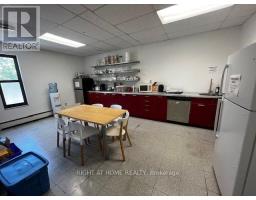 2nd Floor - 284 College Street, Toronto, ON M5T1R9 Photo 15