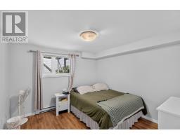 1 Holden Street thumbnail 44