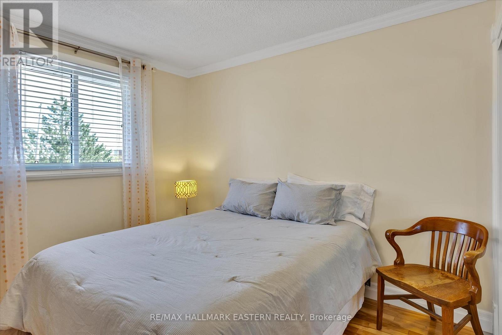 959 GOLFVIEW ROAD - 23