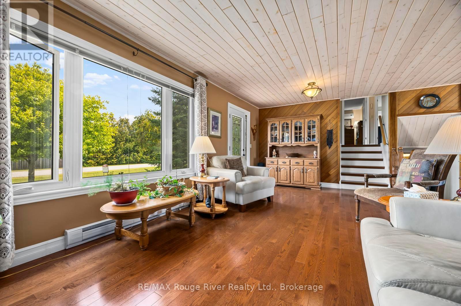 6 HAMILTON DRIVE - Image 16
