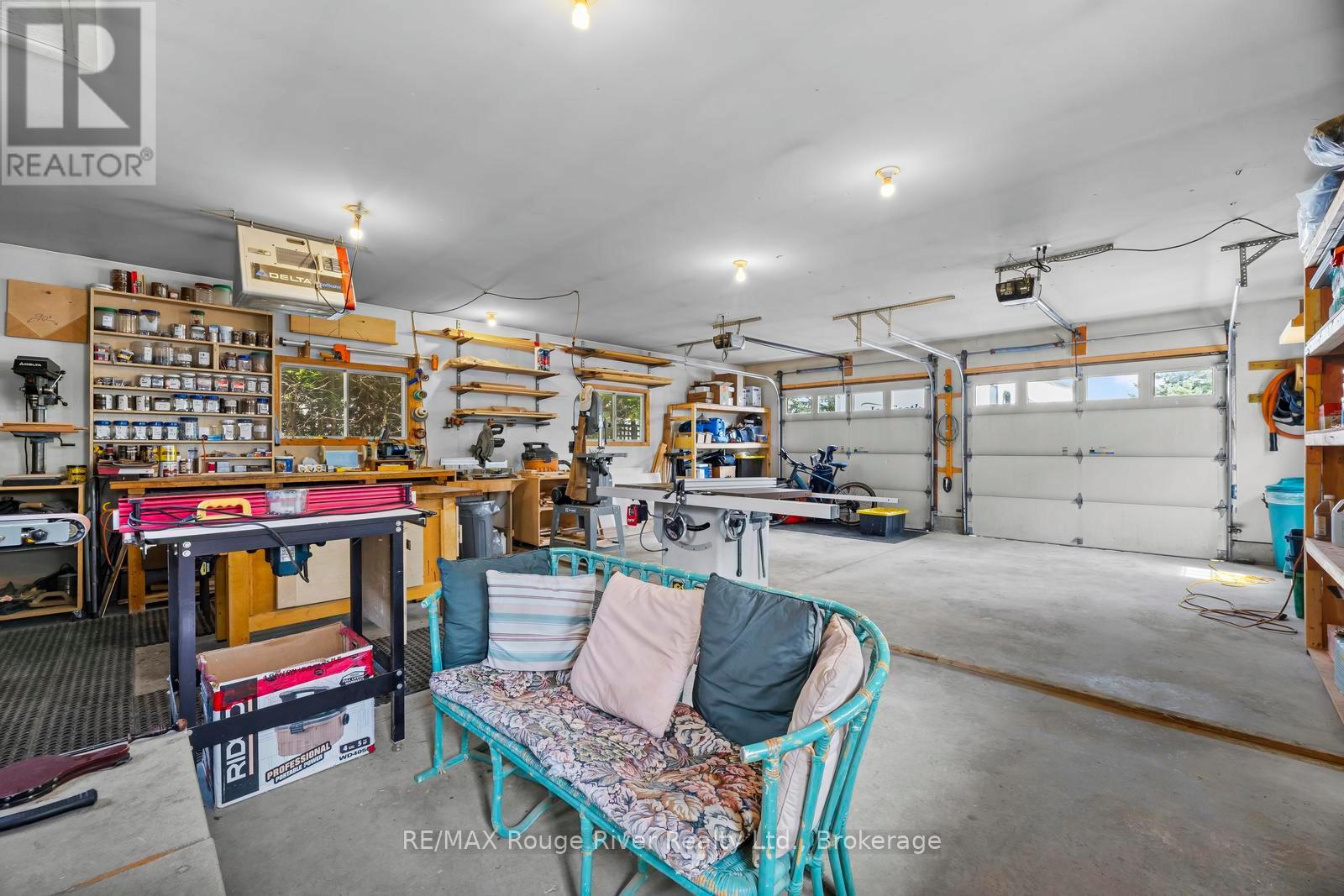 6 HAMILTON DRIVE - Image 40