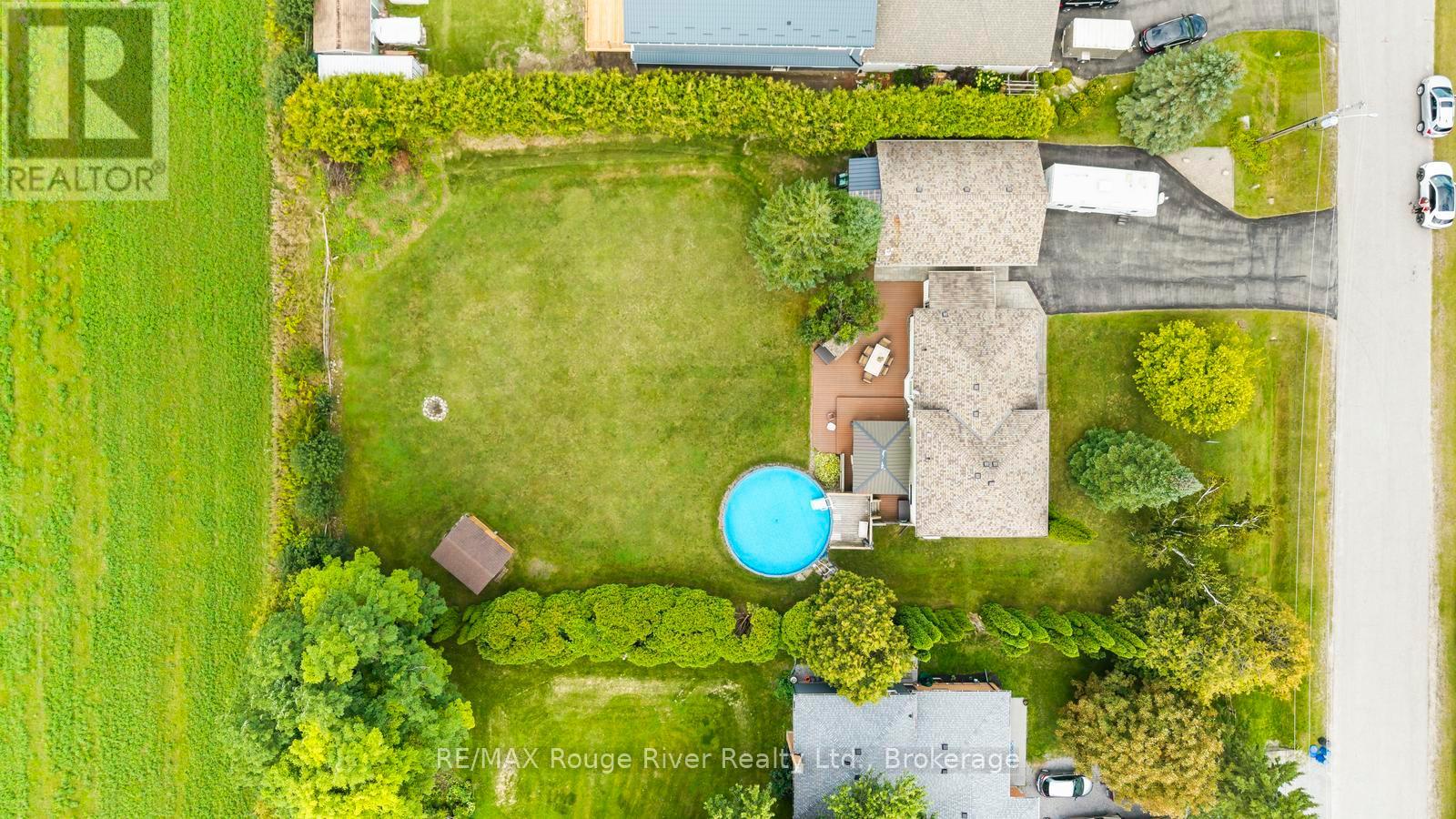 6 HAMILTON DRIVE - 43