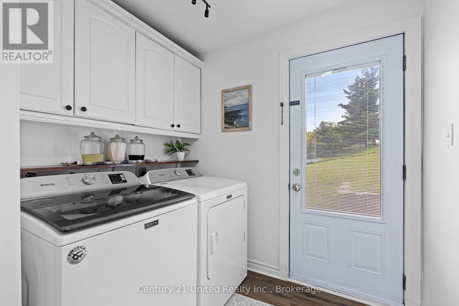 882 PETERBOROUGH STREET - 16