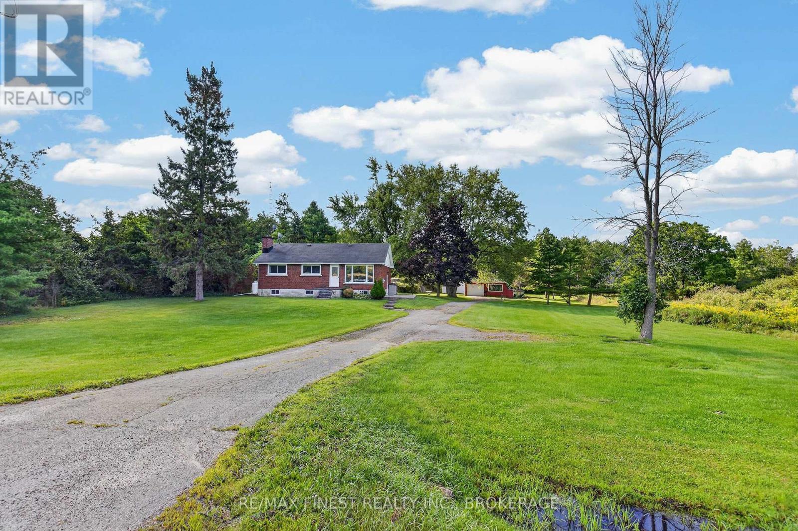 513 COUNTY ROAD 2 - Image 47