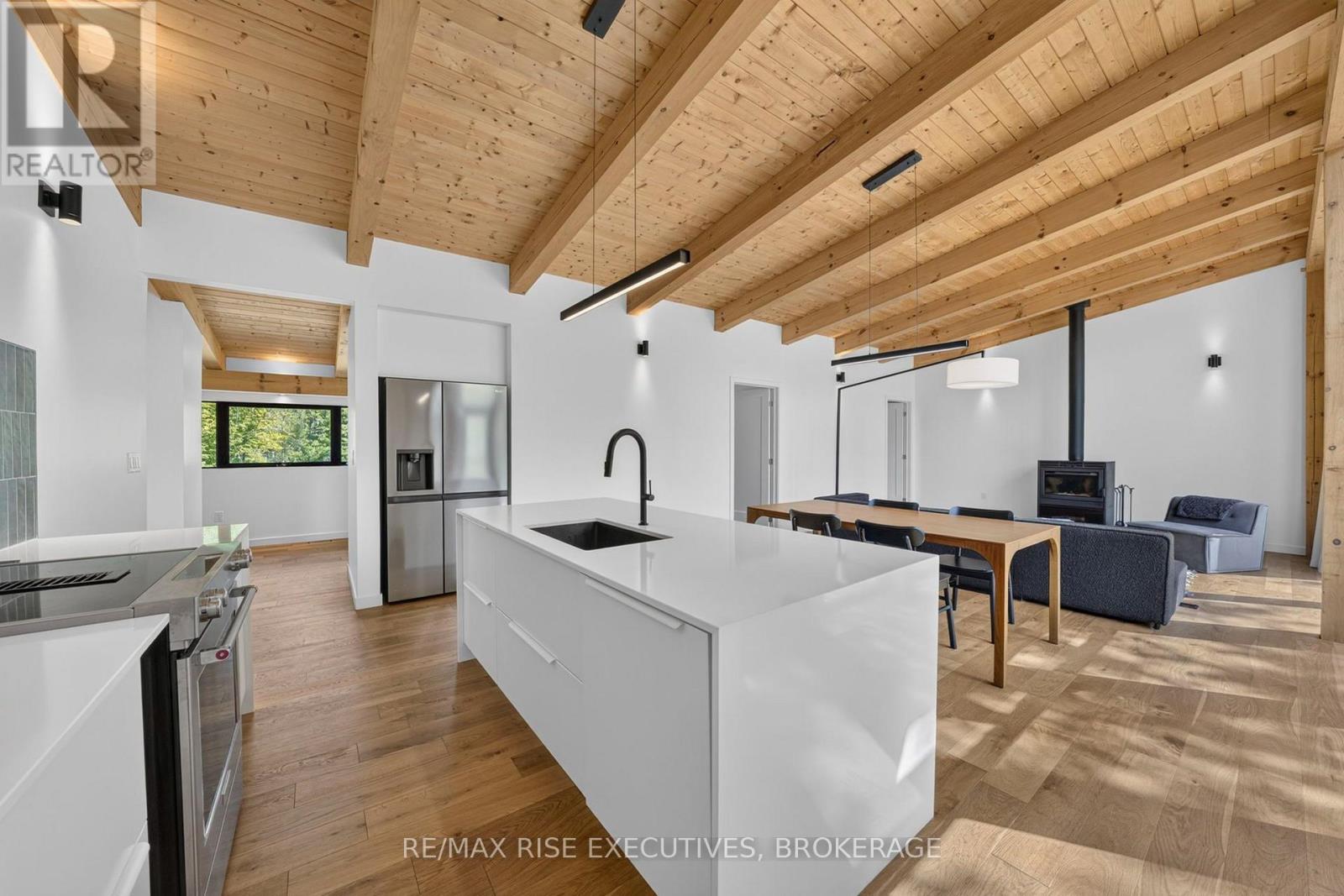 962 CHURCH ROAD - Image 13