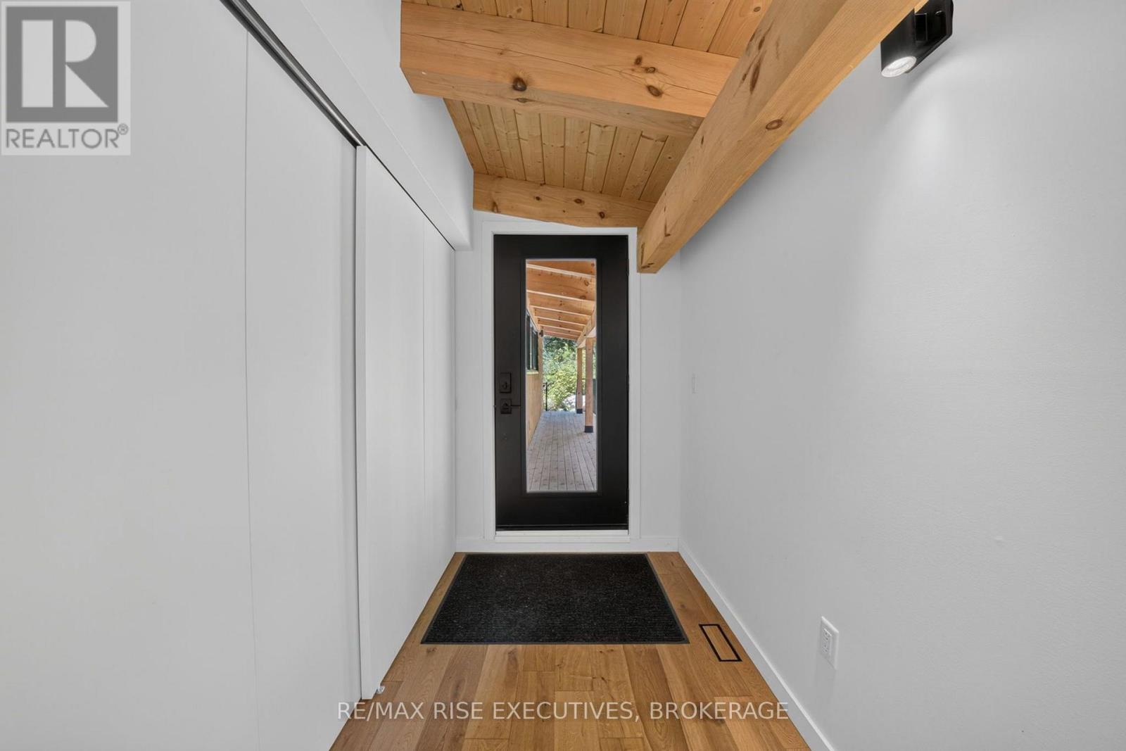 962 CHURCH ROAD - Image 8