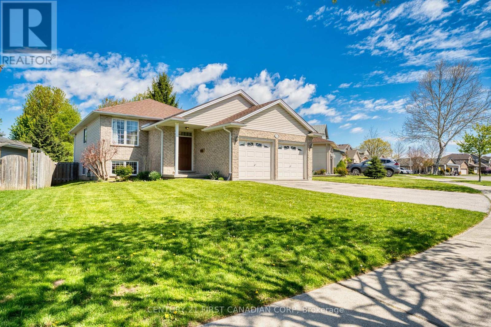 1761 DEVOS DRIVE - 2