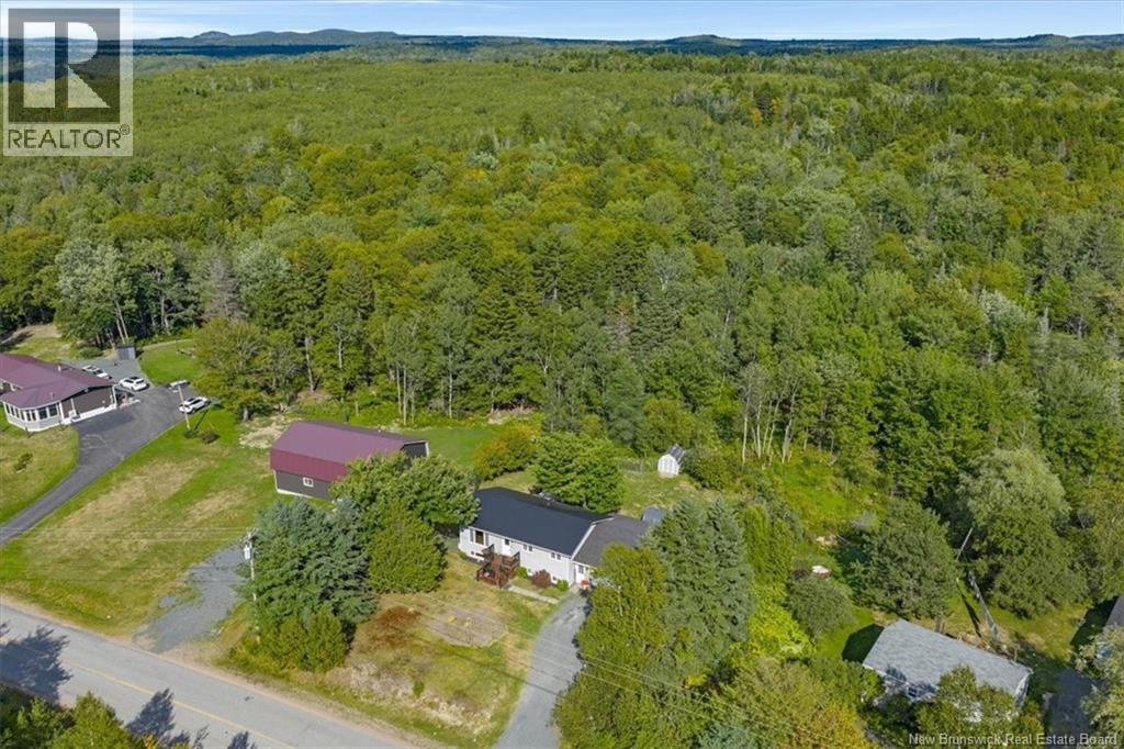 678 Route 785 - Image 38
