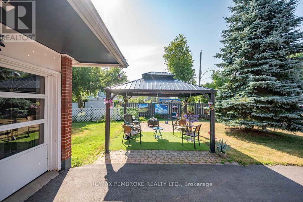 335 WILLARD STREET - Image 35
