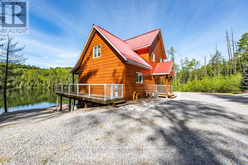 208 RED FOX TRAIL - Image 40