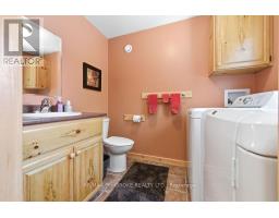 208 Red Fox Trail, Head, Clara And Maria, ON K0J2K0 Photo 24