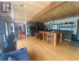 11 Brookside Avenue thumbnail 12