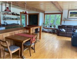 11 Brookside Avenue thumbnail 14