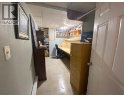 11 Brookside Avenue thumbnail 26