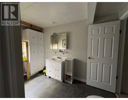 11 Brookside Avenue thumbnail 28