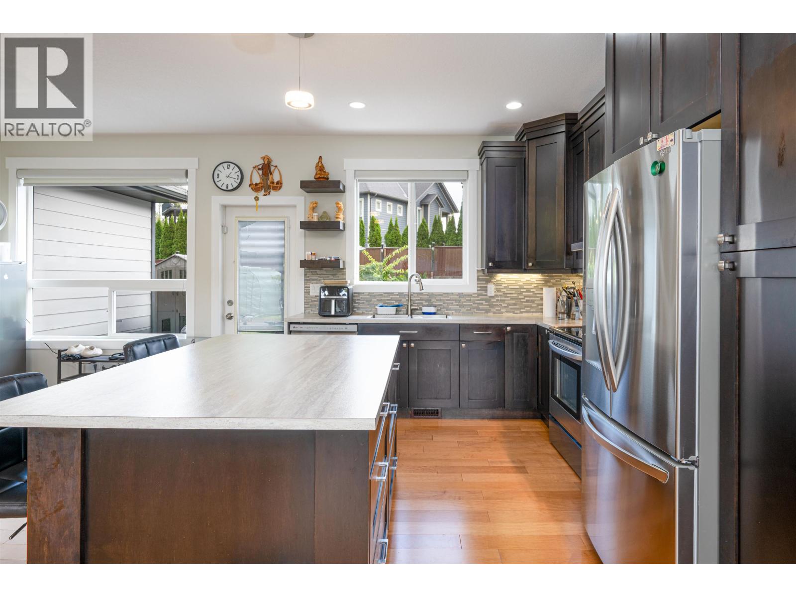 4605 GANNETT ROAD - 16