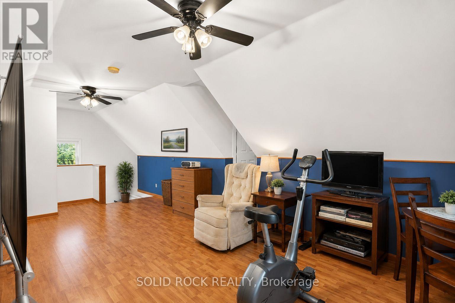 1262 RODNEY LANE - 21