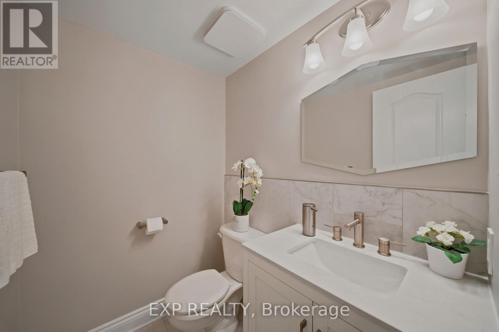 16 BRIDLEGATE PLACE - Image 24
