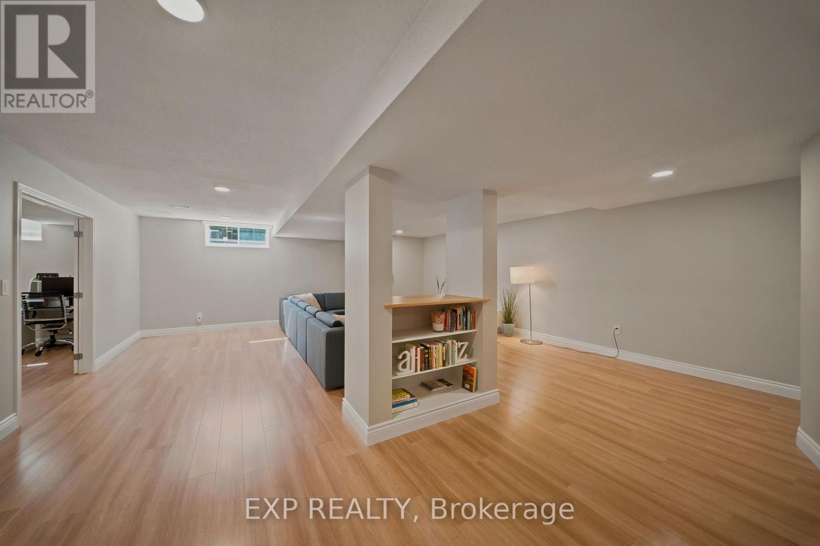 16 BRIDLEGATE PLACE - Image 34