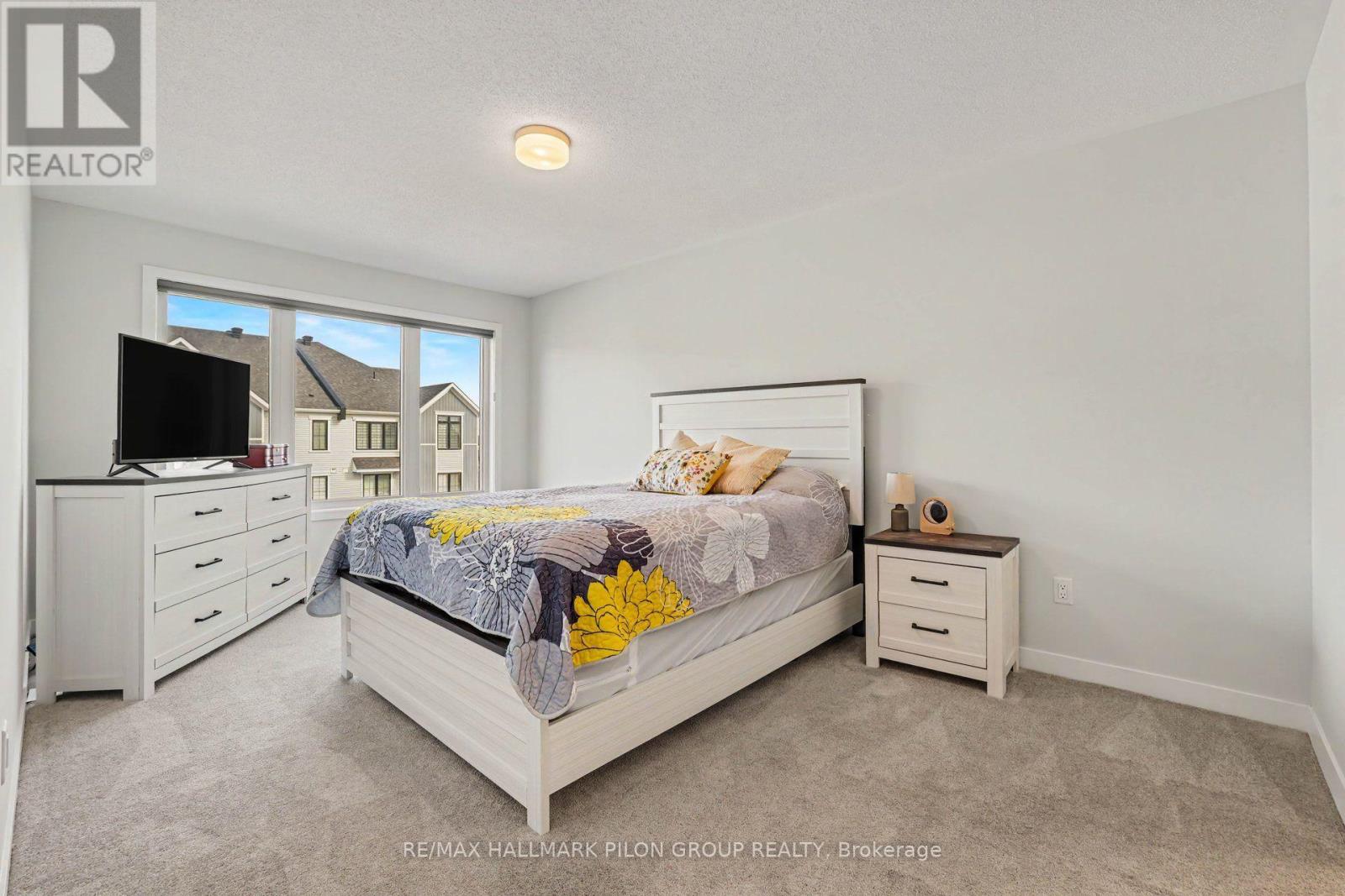 25 STITCH MEWS - 15