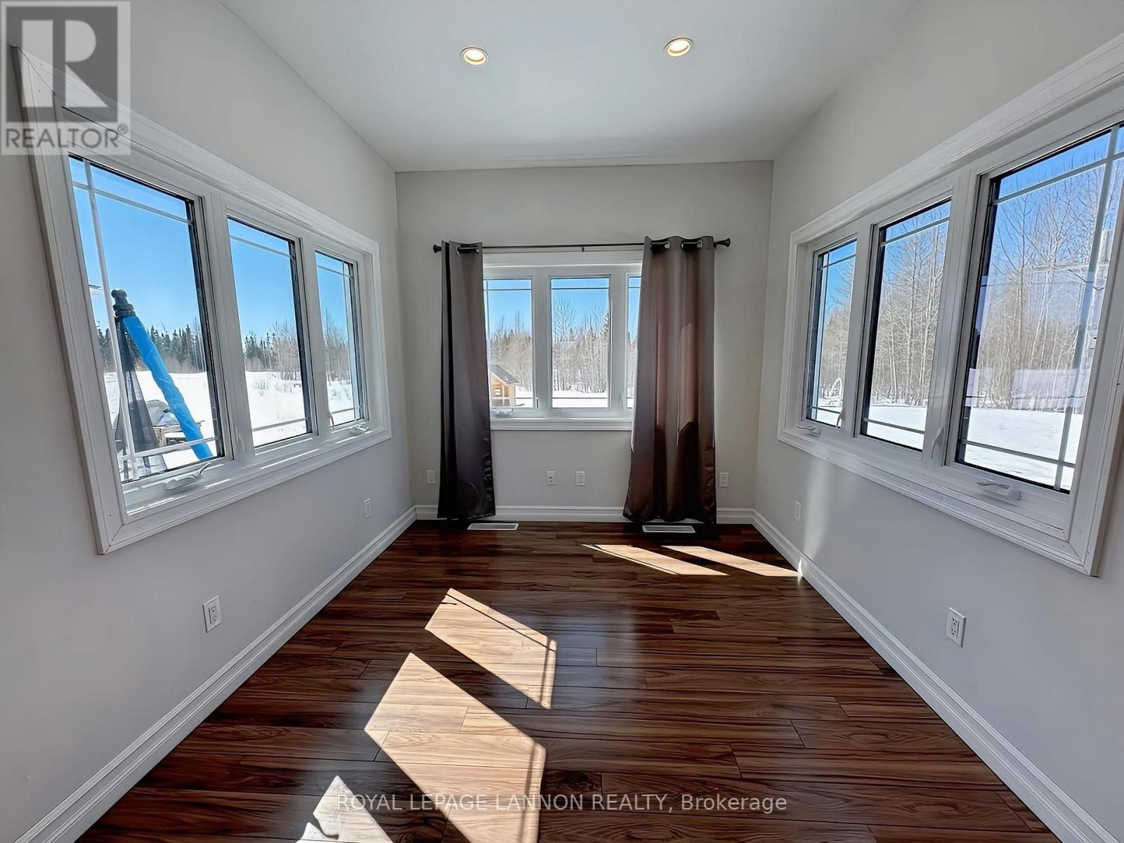 123 CHRISTIE PLACE - Image 8